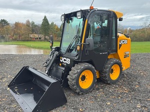 Chargeuse compacte sur pneus haute puissance 155, 55 CV, diesel, machine de construction compacte avec godet de 0,40 m³ - Product Image 5