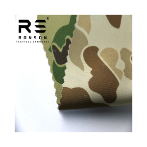 <span class=keywords><strong>Tissu</strong></span> camouflage Ronson Gabardine 100% polyester, imprimé camouflage double face <span class=keywords><strong>pour</strong></span> la dissimulation tactique en extérieur - Product Image 1