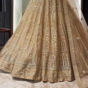 Meilleur designer ethnique traditionnel indien et pakistanais fête porter soyeux Lehenga Choli pour les mariages numéro de modèle fantaisie - Product Image 1