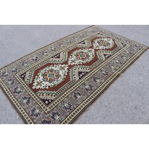 Turkish Rug, 5x8.5 ft Vintage Rug, <b>Brown</b> Floral <b>Wool</b> Rug - Product Image 2