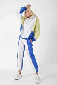 <b>Women's</b> Lightweight Printed Breathable Eco-Friendly Track Suit <b>Long</b> <b>Sleeve</b> <b>Top</b> Bottom Quick-Dry Multi-Color Spliced Plain Design - Product Image 3
