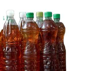 Venta al mejor precio en aceite vegetal residual crudo/UCO a granel y empaquetado en botella o tambor de plástico - Product Image 1