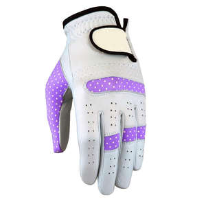 Gants de golf sur mesure en cuir de qualité supérieure avec impression de logo personnalisé pour hommes - Product Image 4