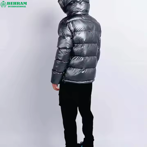 Chaqueta de Invierno Acolchada para Hombre, Diseño de Moda, Bordado Personalizado de Alta Gama - Product Image 5