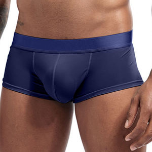 Calzoncillos bóxer de algodón transpirable para hombre, calzoncillos OEM personalizados a la moda con estampado de logotipo de tallas grandes y tallas grandes para hombre - Product Image 3