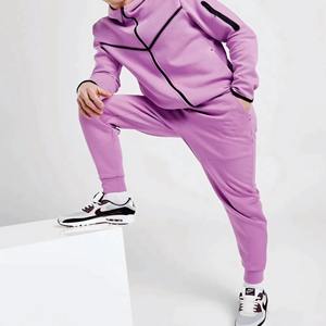 Athleisure Ropa de gimnasio personalizable para hombre Chándal deportivo de moda Chaqueta con capucha y cremallera alta y Jogger para HOMBRE - Product Image 4