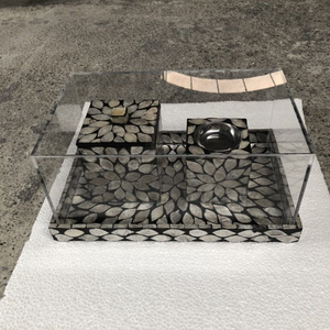 Ensemble de brûleur à encens et plateau de décoration d'intérieur de haute qualité, fait à la main pour les fêtes de l'Aïd, en bois naturel avec incrustations de nacre - Product Image 3