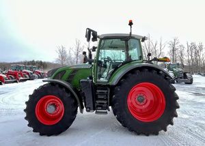 รถแทรกเตอร์ Fendt 230 แรงม้า เกียร์อัตโนมัติ ขับเคลื่อน 4 ล้อ รุ่น 1050 Vario พร้อมชุดอุปกรณ์หลัก ปั๊มและเกียร์ ราคาโรงงาน - Product Image 6