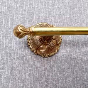 Toallero de lujo individual de montaje en pared de latón Regal dorado tradicional a granel hecho a mano de alta calidad para Baño - Product Image 2