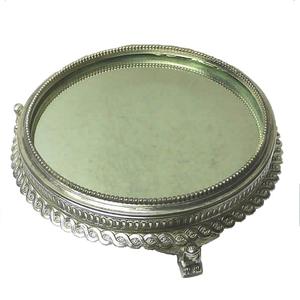 Juego de 4 soportes metálicos para pasteles de estilo único con acabado dorado para bodas, fiestas de Navidad y artículos para servir postres - Product Image 4