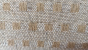 Tela de fibra de piña natural hecha a medida con laminación ideal para fabricantes de bolsos y revestimientos de paredes - Product Image 3