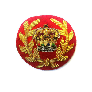 Vente en gros Badges de blazer en lingots brodés en 3D de haute qualité faits à la main Badges d'uniforme à coudre personnalisés avec décoration de logo - Product Image 3