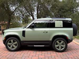 LAND ROVER DEFENDER 90 2023 USADO, Volante a la Izquierda/Derecha - Product Image 3