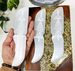 Hot Selling Natural Handmade Quartz White Selenite <b>Knife</b> Polished Selenite Dagger Reiki Healing - Product Image 1