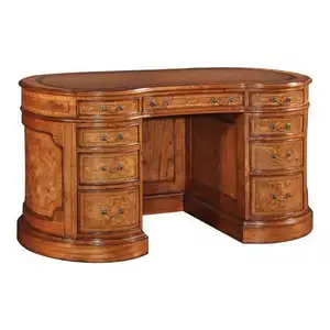 Classic Luxury Carving Wooden Office Desk CEO Executive Table Teak Fine Sanding for Office Furniture