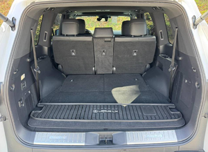 รถยนต์มือสอง ปี 2023/24 LX 600 4 ประตู SUV ขับเคลื่อน 4 ล้อ (เครื่องยนต์ 3.4 ลิตร 6 สูบ เทอร์โบ 10 สปีด) พร้อมจัดส่งและส่งมอบอย่างรวดเร็ว - Product Image 4