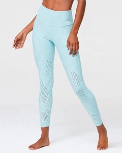 Pantalon de fitness pour femmes de haute qualité Leggings de yoga à taille élastique de différentes tailles fabriqués au Pakistan - Product Image 6