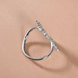 Ensemble de 6 anneaux de serviette en laiton durable, motif flocon de neige vintage, couleur argentée, pour mariages et décoration de table pour restaurants - Product Image 2