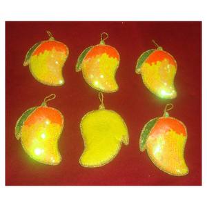 เครื่องประดับทรงมะม่วงปักลวดลายสวยงามสำหรับตกแต่งคริสต์มาส - Product Image 1