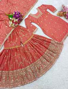 เสื้อสำหรับงานแต่งงานผ้าจอร์เจียปักลายลำดับต้นๆเสื้อ Sharara กับ dupatta สีแดงผลิตในอินเดียสำหรับผู้ใหญ่ - Product Image 4