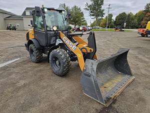 High Efficiency Used/New Diesel Front Wheel Loaders with 5.1 Cbm Bucket Capacity For Sale - Product Image 4