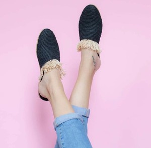 Sandales en raphia pour femme en raphia confortable fait à la main, idée cadeau - Product Image 2