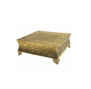 Support à gâteau en bois artisanal pour des célébrations élégantes, offrant une texture unique et une présentation de haute qualité - Product Image 4