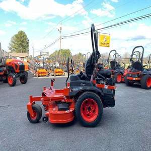 Cortadora de Césped Kubota de Alta Eficiencia con Operador a Bordo, 17.5HP, Cortadora de Césped Robótica en Venta para Francia, Envío Rápido, Mejor Precio - Product Image 1