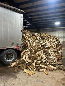 Beech Oak <b>Firewood</b> on Pallets / Dry <b>Firewood</b> at <b>Cheap</b> Price <b>Cheap</b> dry oak <b>firewood</b> For Sales - Product Image 3