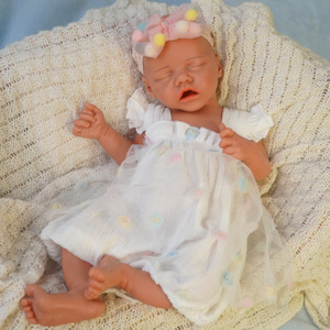 Bebé realista <span class=keywords><strong>de</strong></span> silicona completa 43cm 3kg Sleeping Girl <span class=keywords><strong>Reborn</strong></span> Dolls Silicona Baby Doll - Product Image 5
