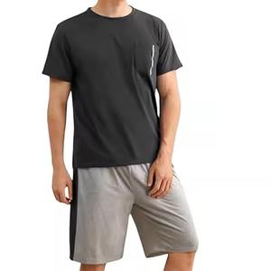 ชุดกีฬาฤดูร้อนสำหรับผู้ชาย เสื้อยืดแขนสั้น กางเกงขาสั้น 2 ชิ้น คอกลม ชุดออกกำลังกาย วิ่ง สำหรับผู้ชาย - Product Image 5