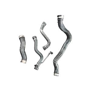 KIT DE TUBERÍAS DE AGUA DE REFRIGERACIÓN DEL MOTOR BMW Serie 3 E90 Sedán N47D20A Diésel 320 (05>08) - Product Image 1