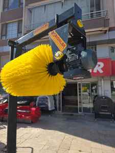 Máquina automática de cepillo para el cuidado del ganado Rascador de vacas de servicio pesado con sistema inverso de seguridad - Product Image 2