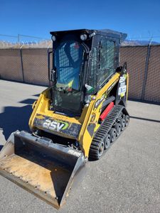 รถตักล้อยางขนาดเล็ก ASV Compact Crawler Skid Steer Loader RT40 รุ่นใหม่ เครื่องยนต์ดีเซล ประสิทธิภาพสูง สำหรับงานก่อสร้าง ฟาร์ม และขนย้ายวัสดุ - Product Image 6