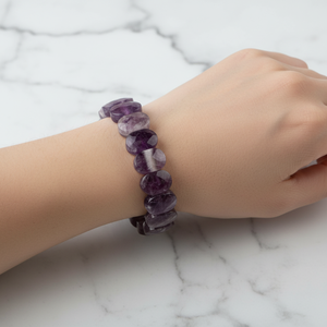Bracelet en pierre naturelle d'améthyste à coupe large - Product Image 5