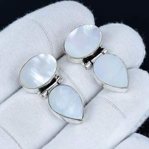 Pendientes de Plata de Ley 925 con Incrustaciones de Nácar, Cristales, Ideales para Mujeres, Regalos de Aniversario y Navidad - Product Image 1