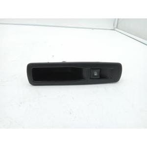 Botón del elevalunas trasero izquierdo para RENAULT Megane III (08>16) 829500004r - Product Image 1