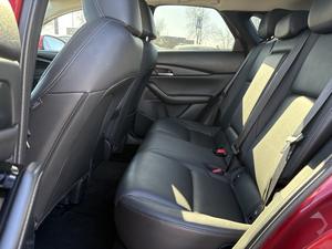 Mazda CX-30 GS AWD 2024 Usado con Volante a la Izquierda/Derecha, Paquete de Lujo - Product Image 5