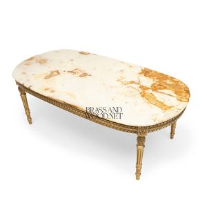 Mesa de Centro Ovalada de Lujo con Tapa de Mármol Ónix Natural y Patas Acanaladas con Hoja de Oro Antigua para Salas de Estar Clásicas y Elegantes - Product Image 4
