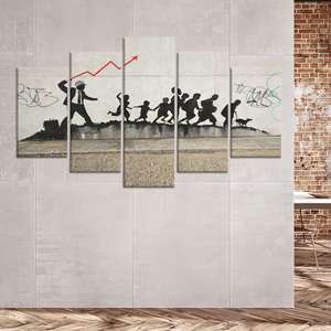 Lienzo de arte callejero del capitalismo: Graffiti político, empresario y niños, JUEGO DE 5 LIENZOS SORPRESA - Product Image 1