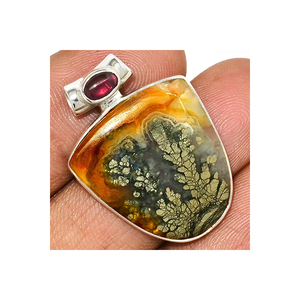 Increíble joyería colgante de granate de Plata de Ley 925 a la venta al mejor precio conocida por su rico color y pureza - Product Image 3