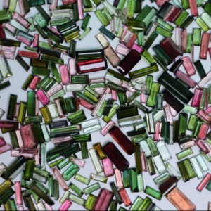 Pierres précieuses naturelles polies en tourmaline multicolore, taille baguette, qualité AAA, fournisseur en gros - Product Image 4