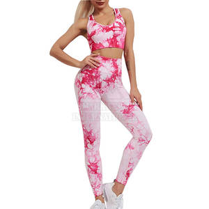 Nuevo diseño de bajo precio Mujeres Yoga Set Servicio OEM Transpirable Durable Active Wear Mujeres Yoga Set - Product Image 1