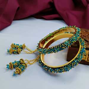 เครื่องประดับอินเดียแบบดั้งเดิมเครื่องประดับลูกปัดไข่มุกเทียมสีทองห้อยกำไลพู่ห้อยสำหรับงานแต่งงานเครื่องประดับสำหรับผู้หญิงสีเขียวนกยูง - Product Image 2