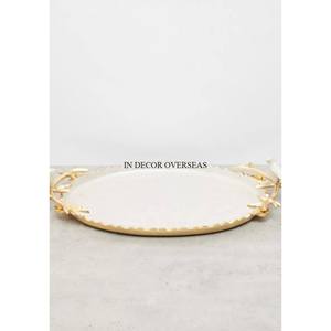 ถาดเสิร์ฟอาหารทรงกลมทำจากโลหะเคลือบผงสีขาวและชุบทองพร้อมที่จับสำหรับนักออกแบบนก - Product Image 1