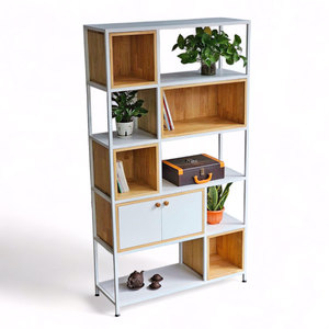 Estante de 5 Niveles con Estructura de Madera de Caucho y Hierro para Decoración de Sala de Estar KS68224 - Product Image 1