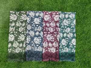 Sunshine Georgette estampado Sari 6 MTR corte con blusa Sari - Product Image 5