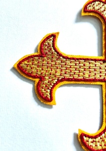 Petite Applique Sainte-Croix pour Vêtement Brodé Liturgique à Coudre Badge Caractéristiques Dentelle Décoration et Aimants - Product Image 5