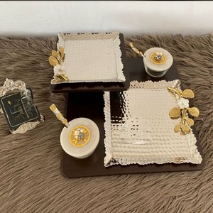 Platos de aperitivos únicos de lujo con cuencos de inmersión para ocasiones de fiesta - Product Image 1