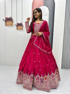 Collection Bollywood de haute qualité, dernière collection exclusive de designers, 2025, Lehenga Choli indien / Tenue de fête de mariage, tissu pur Vich - Product Image 3
